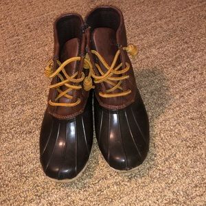 Sperry duck boots